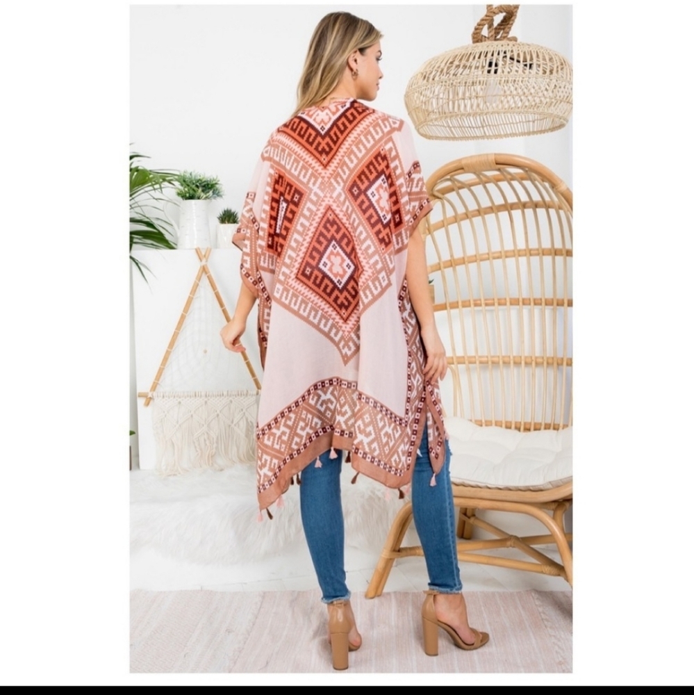 **Host Pick** BOHO kimono - Picture 3 of 7